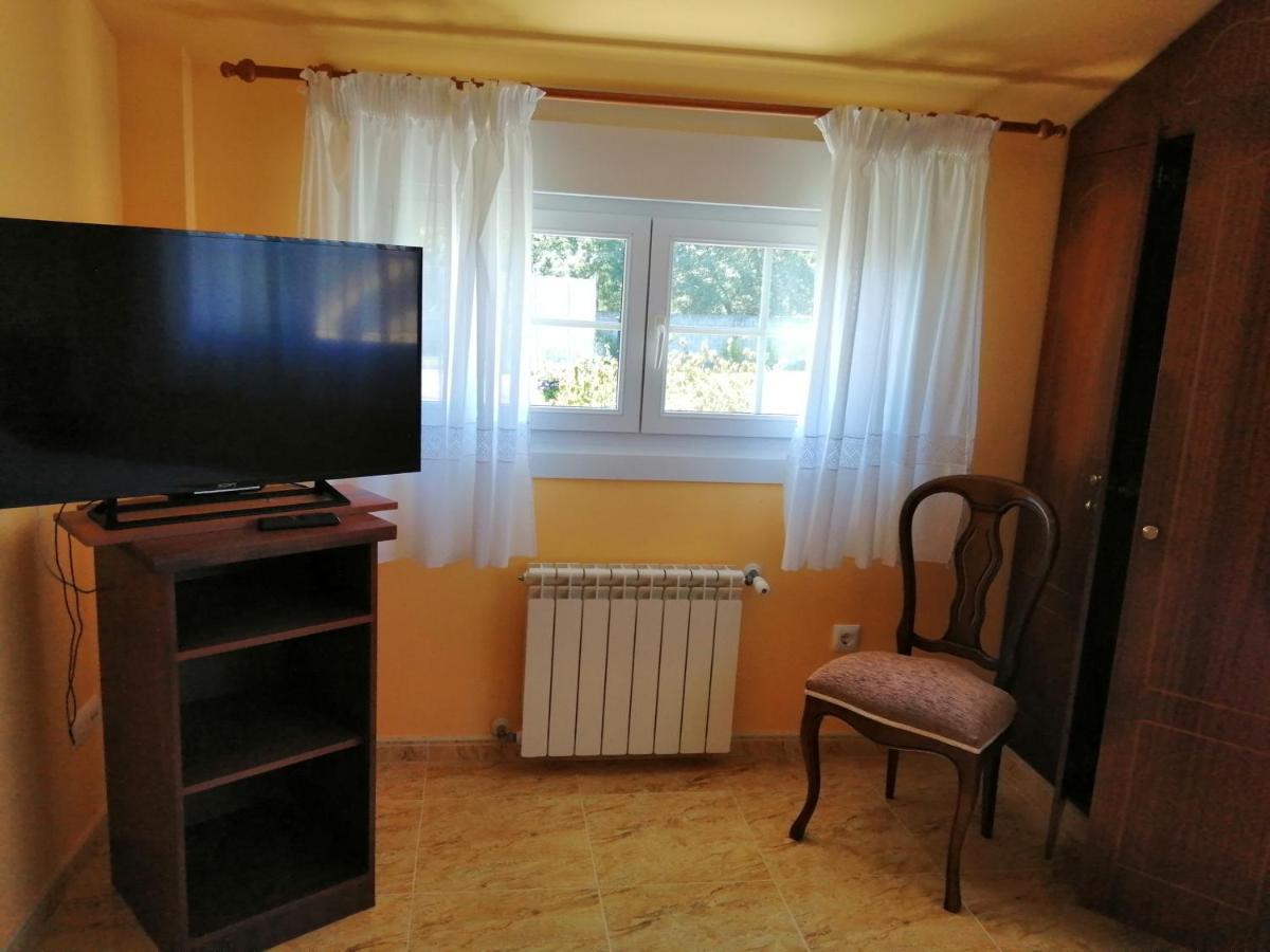 קרבלו Apartamentos Turisticos San Breixo מראה חיצוני תמונה