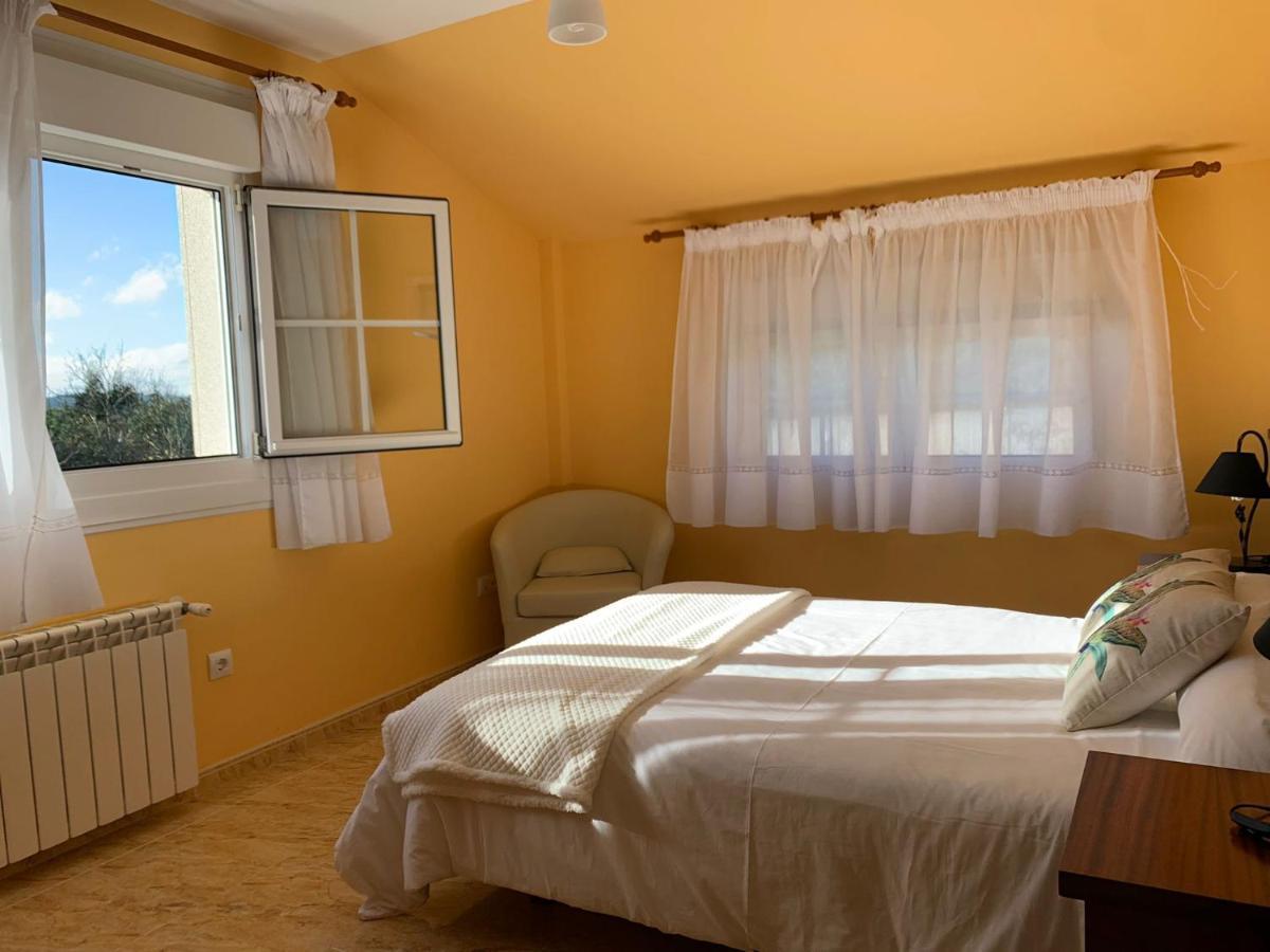 קרבלו Apartamentos Turisticos San Breixo מראה חיצוני תמונה